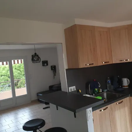 Apartamento A *